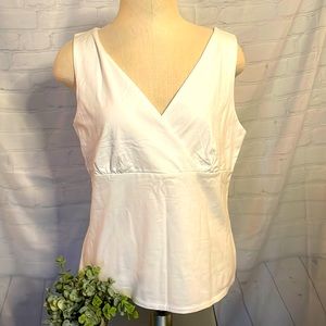 NWT Size Large Liz Claiborne White V-Neck Tank with Stretch 90% Cotton